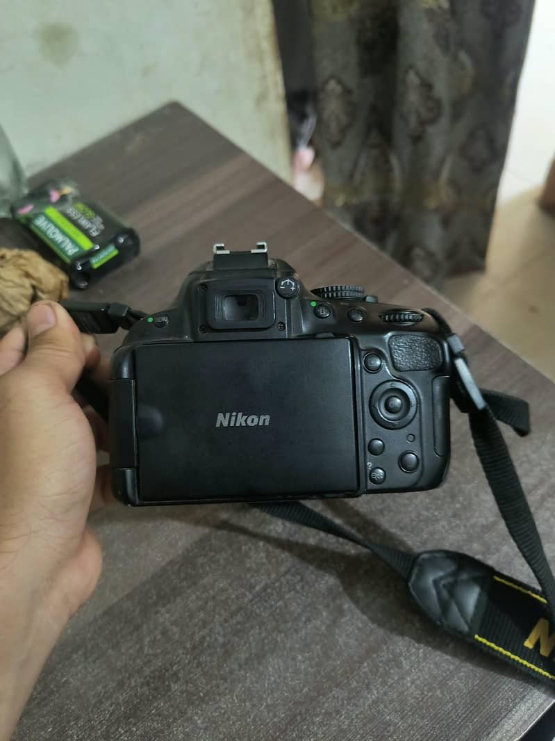Nikon D5100 2