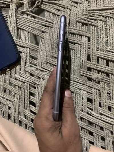Back damage baki all ok battery 89%