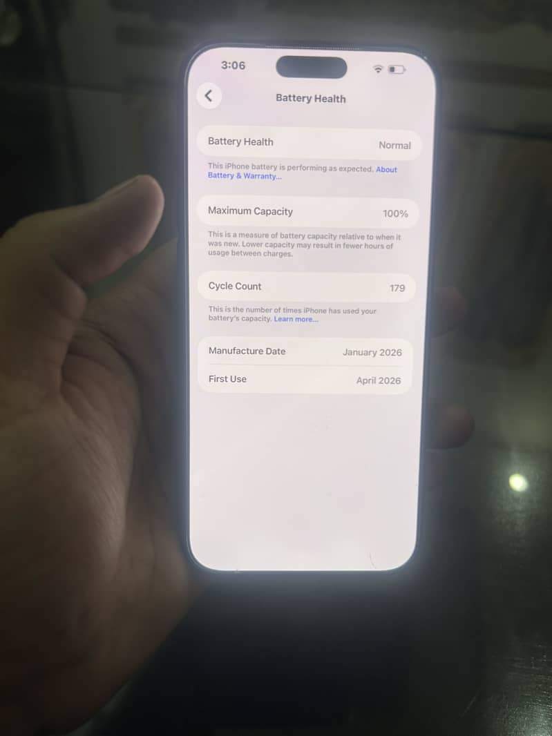 Apple iPhone 17 Pro Max 2
