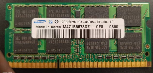 4 GB DDR3 RAMs