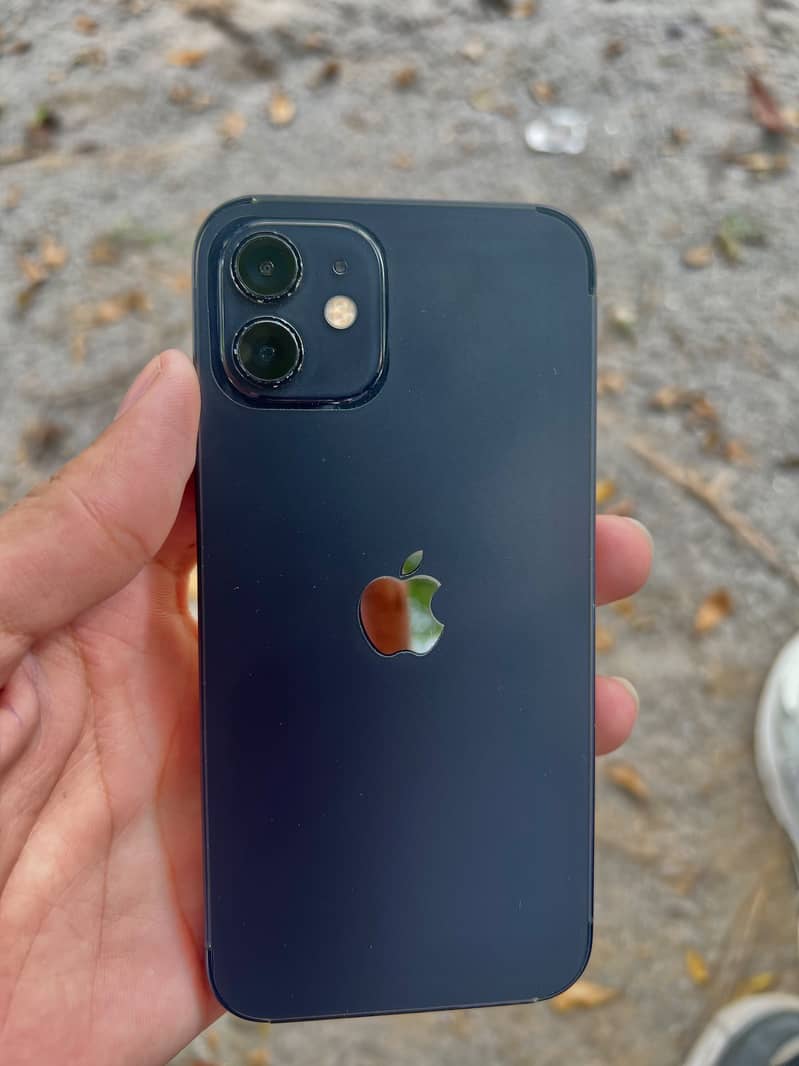 Apple iPhone 12 0