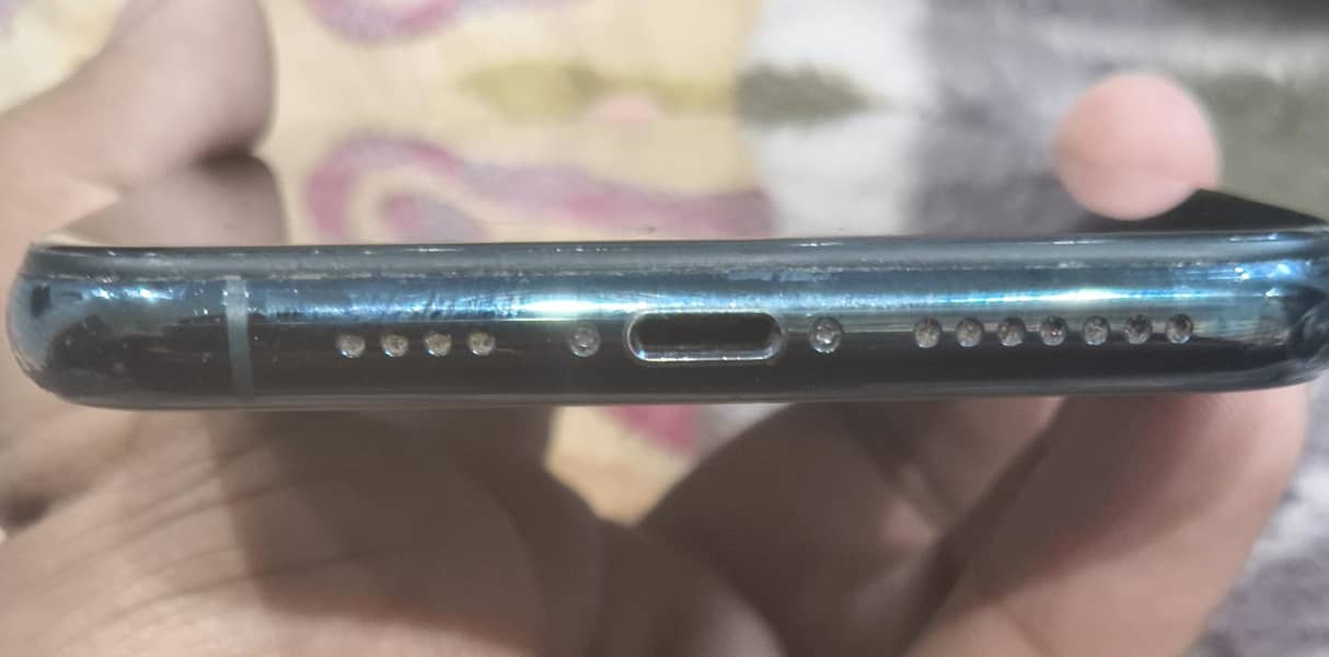 Apple iPhone 11 Pro Max 3