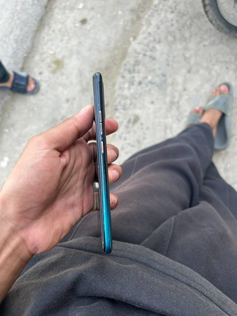 Tecno Spark 5 Pro 3