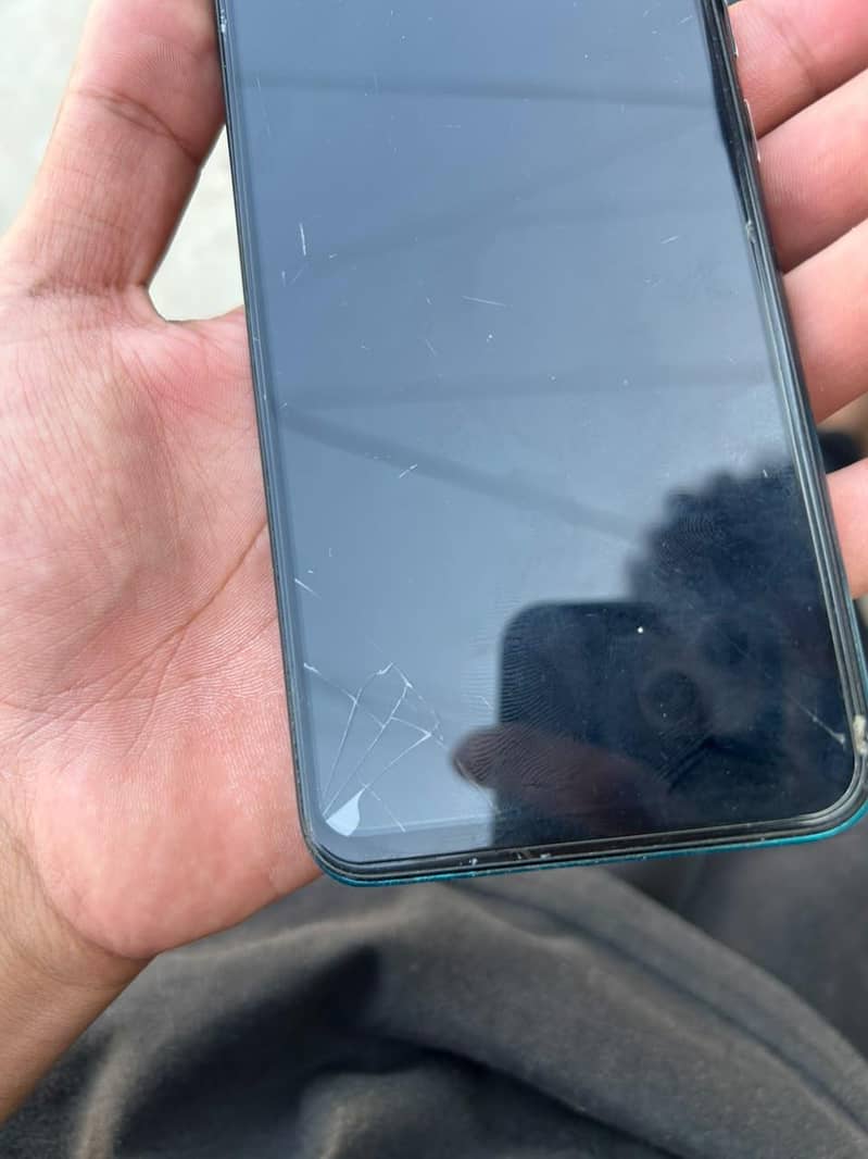 Tecno Spark 5 Pro 6