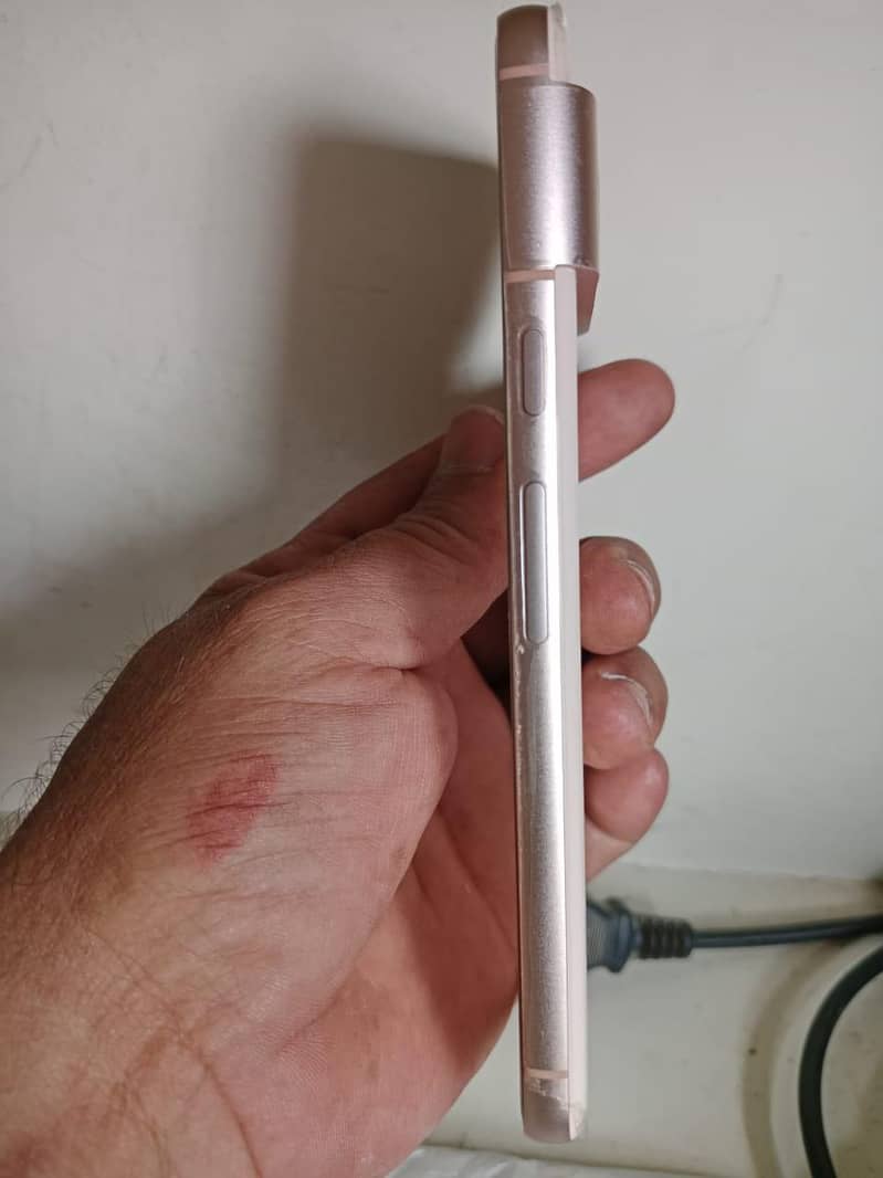 Google Pixel 8 1