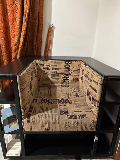 reading chair
