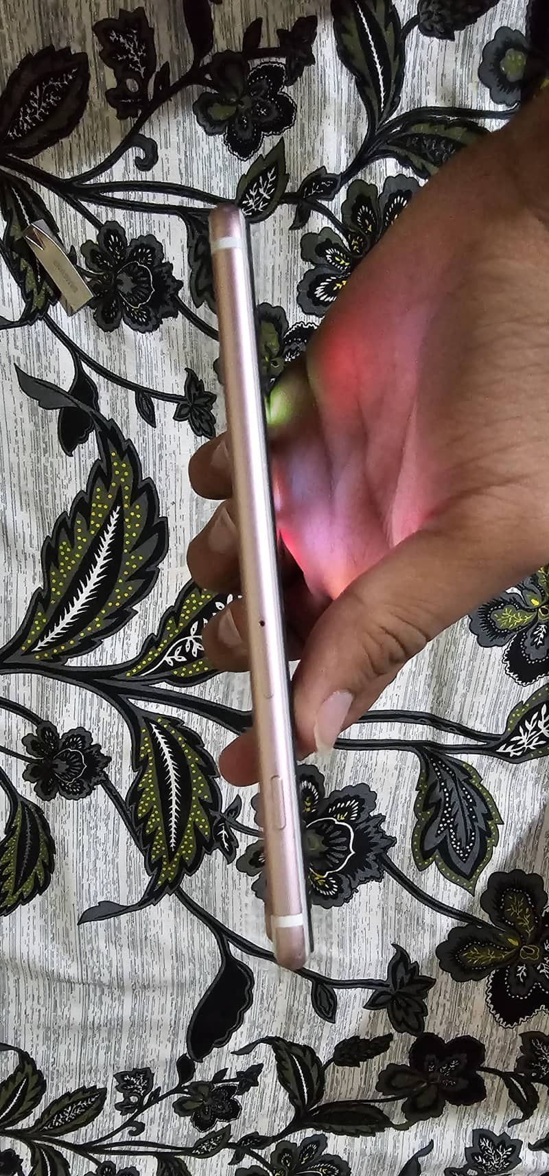 Apple iPhone 7 Plus 4