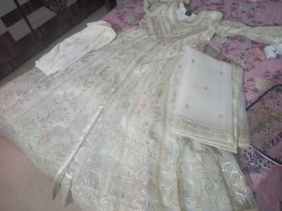 beautiful maxi with 10/10 condition