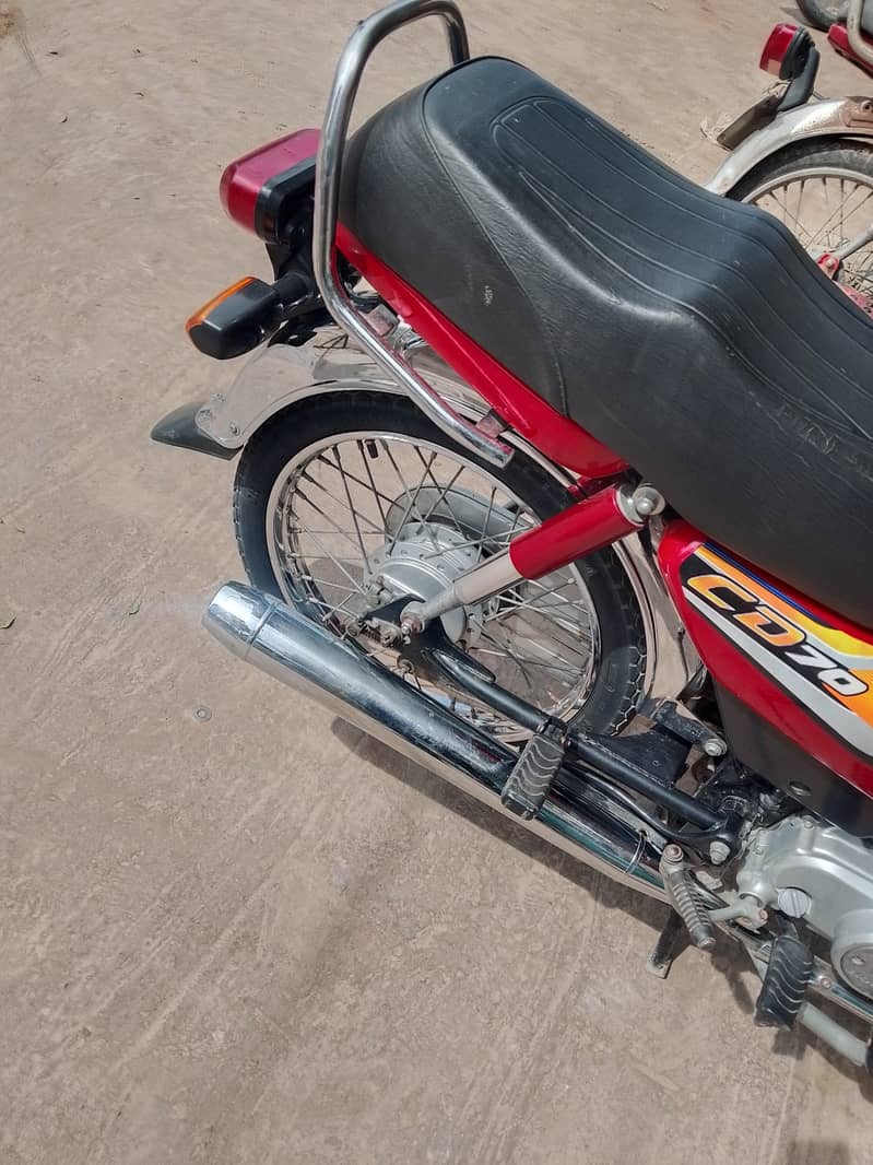 Honda CD 70 3