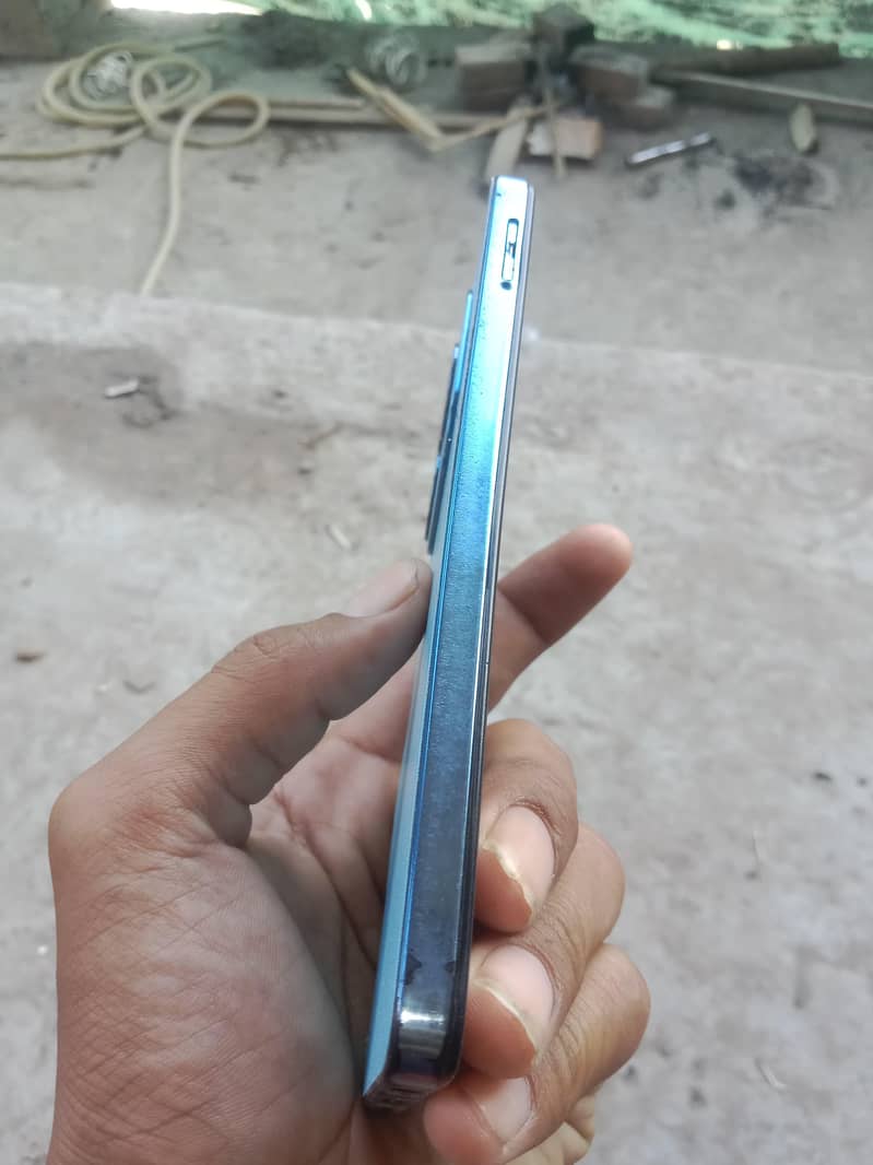 Tecno Spark 20 0