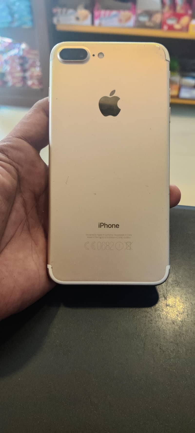 32 GB iphone 7plus original 1