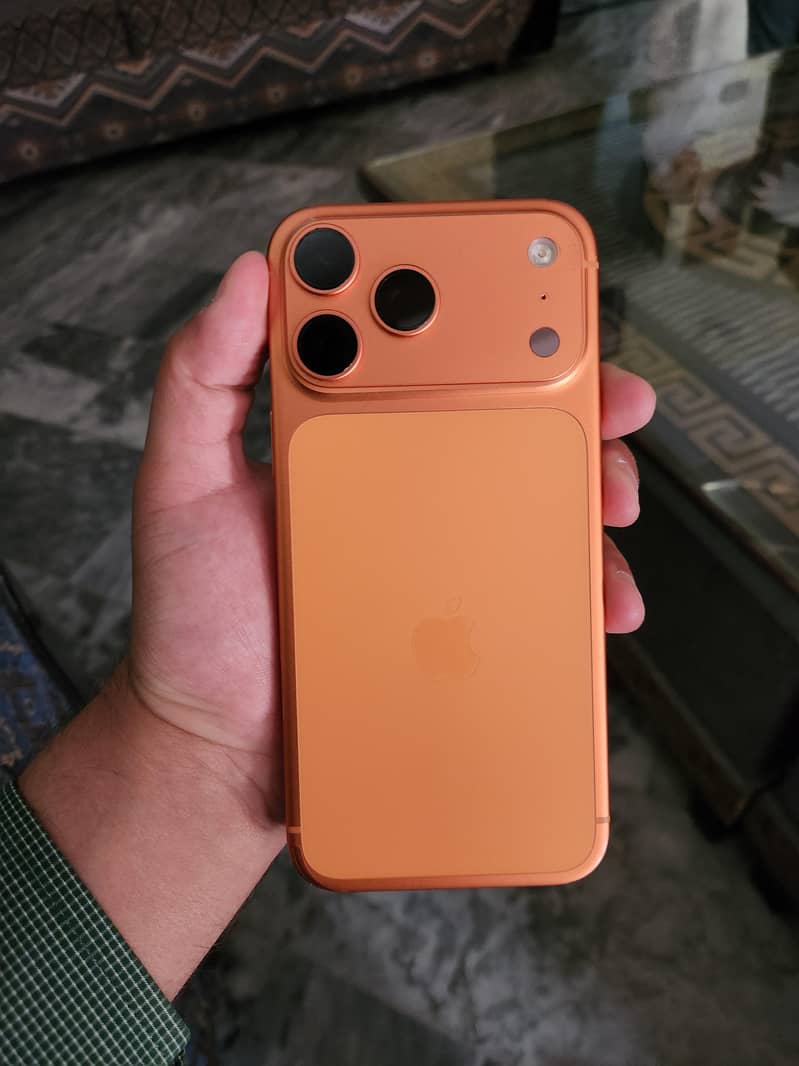 Apple iPhone 17 Pro Max 0