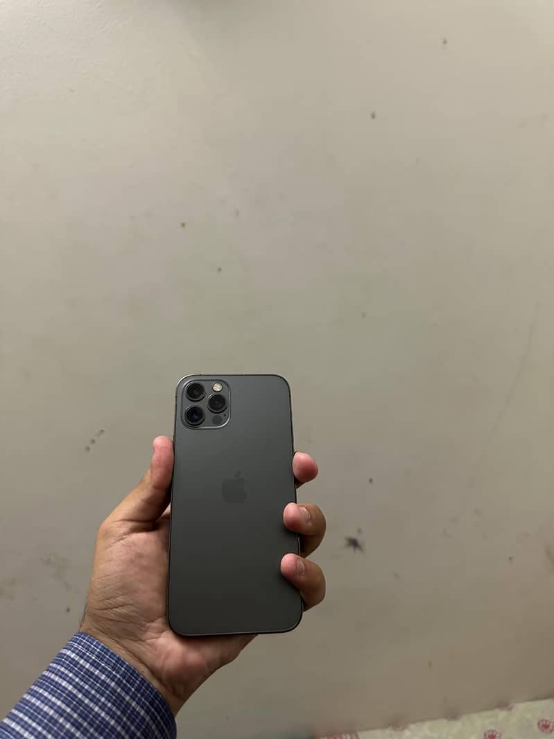 Apple iPhone 12 Pro 0