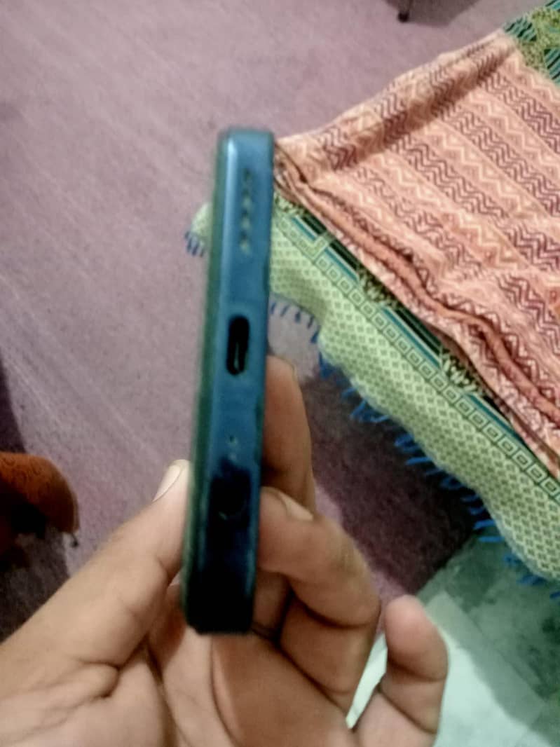 tecno 4