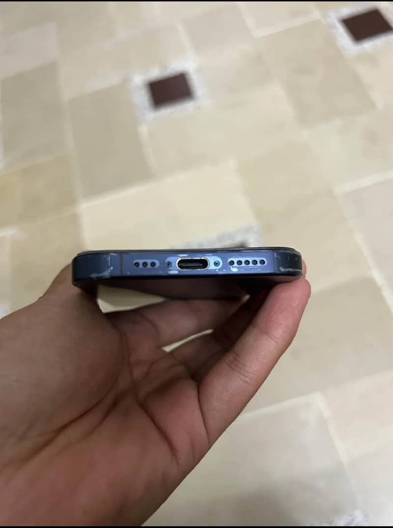 Apple iPhone 15 Pro 5