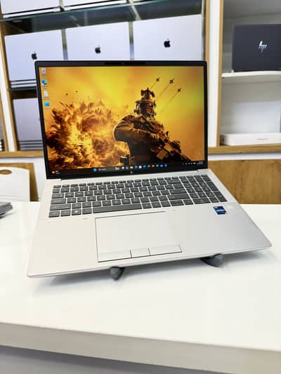 HP ZBook Fury 16 G9| i7 12 Gen||Hx 16gb ram 512 nvme 12gb RTX A3000