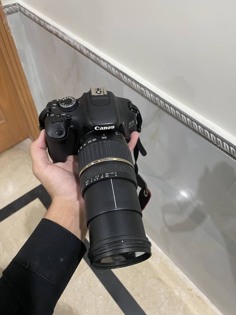 CANON 600D 1