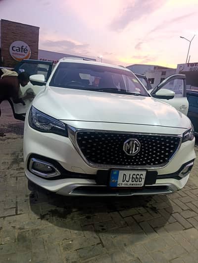 MG HS Trophy 2021/B2B GENUINE