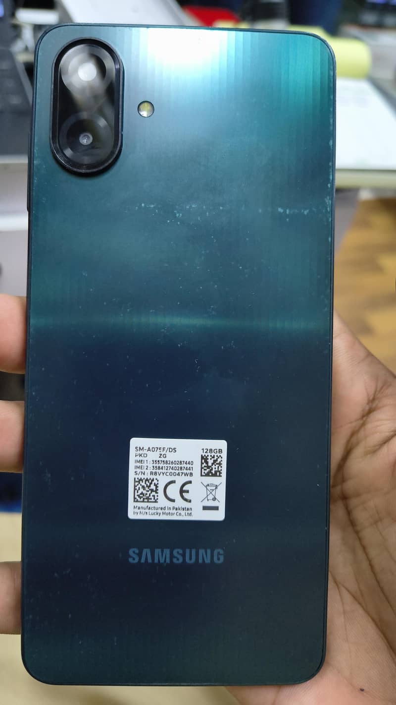 Samsung Mobile A07 1