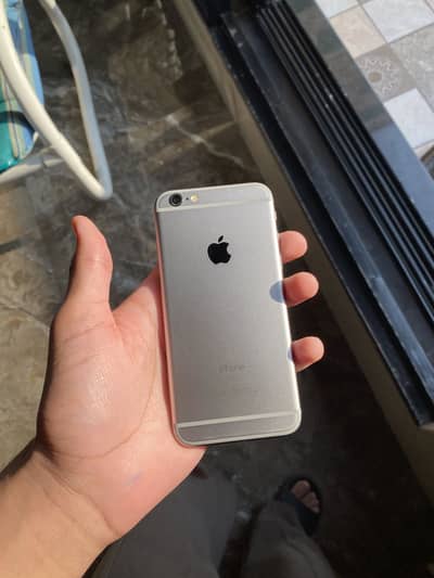Apple iPhone 6S