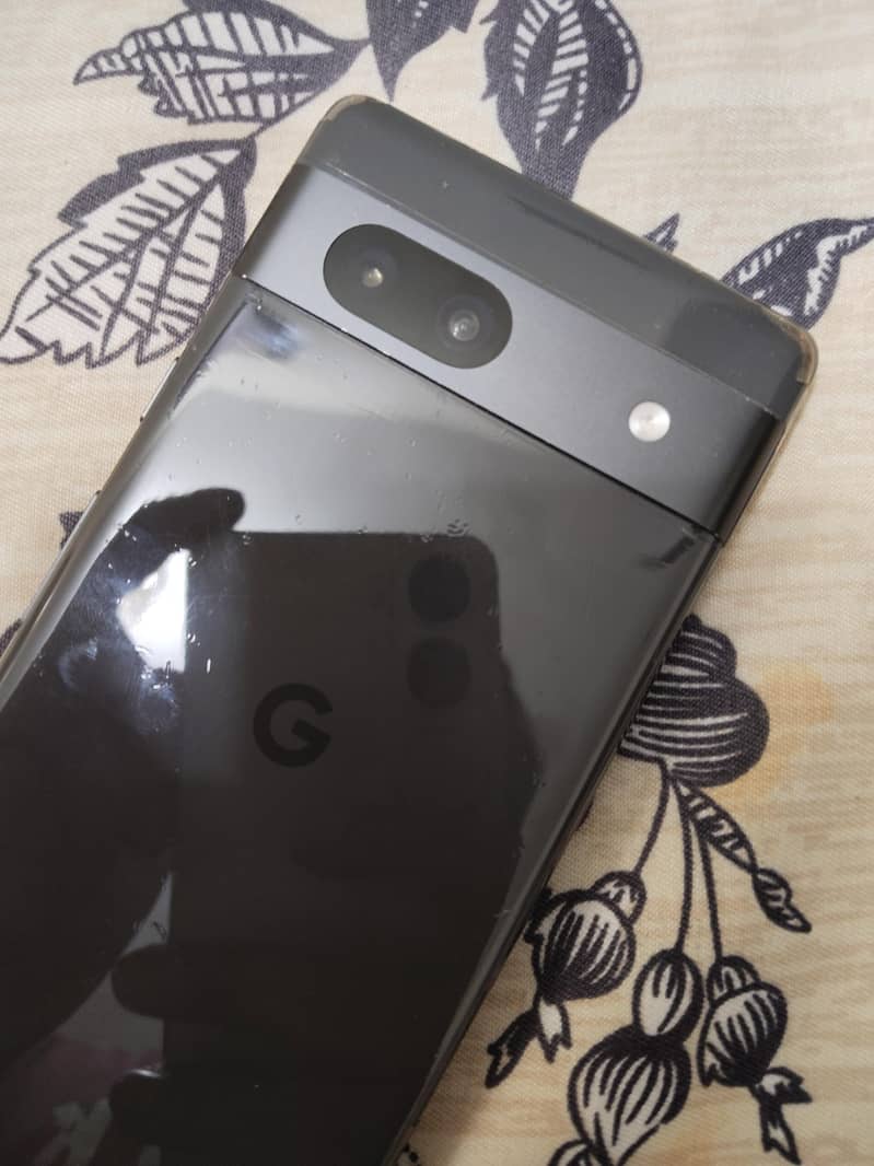 Google Pixel 7a 5