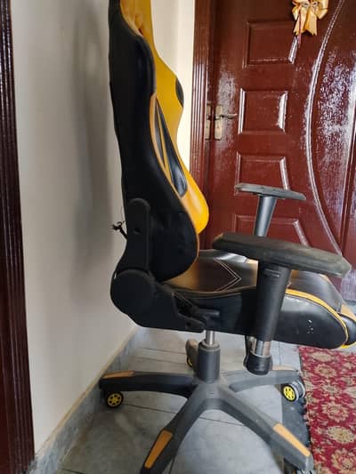 gaming chair