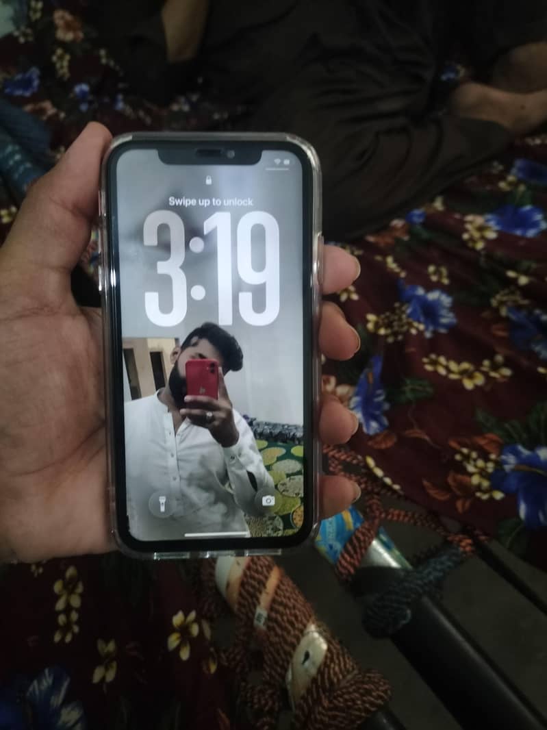 Apple iPhone 11 1