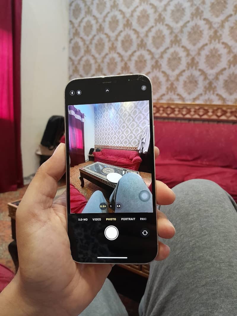 Apple iPhone 12 Pro Max 4