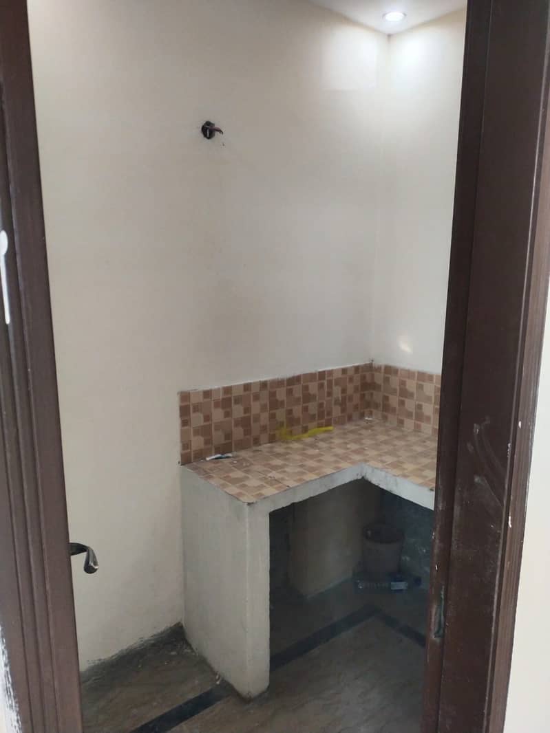 Flat For Rent 4