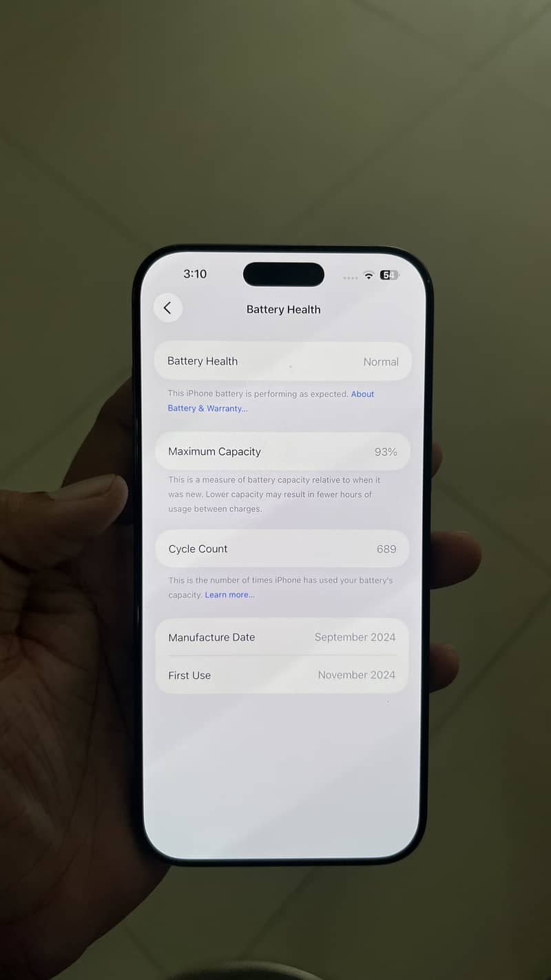 Apple iPhone 16 Pro Max 6