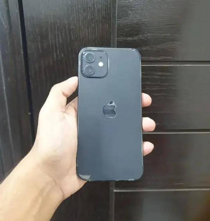 Apple iPhone 12 0