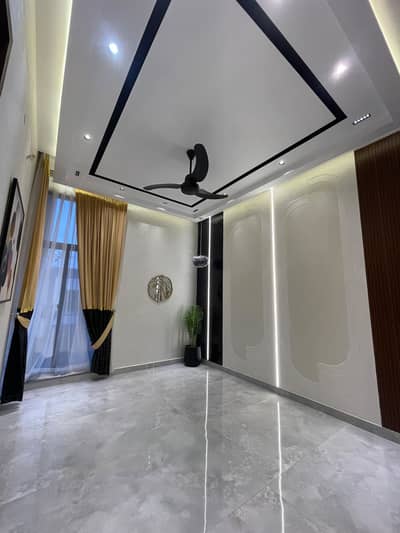 10 Marla Like Brand New Full House Available For Rent in Rafi Block Bahria Town Lahore