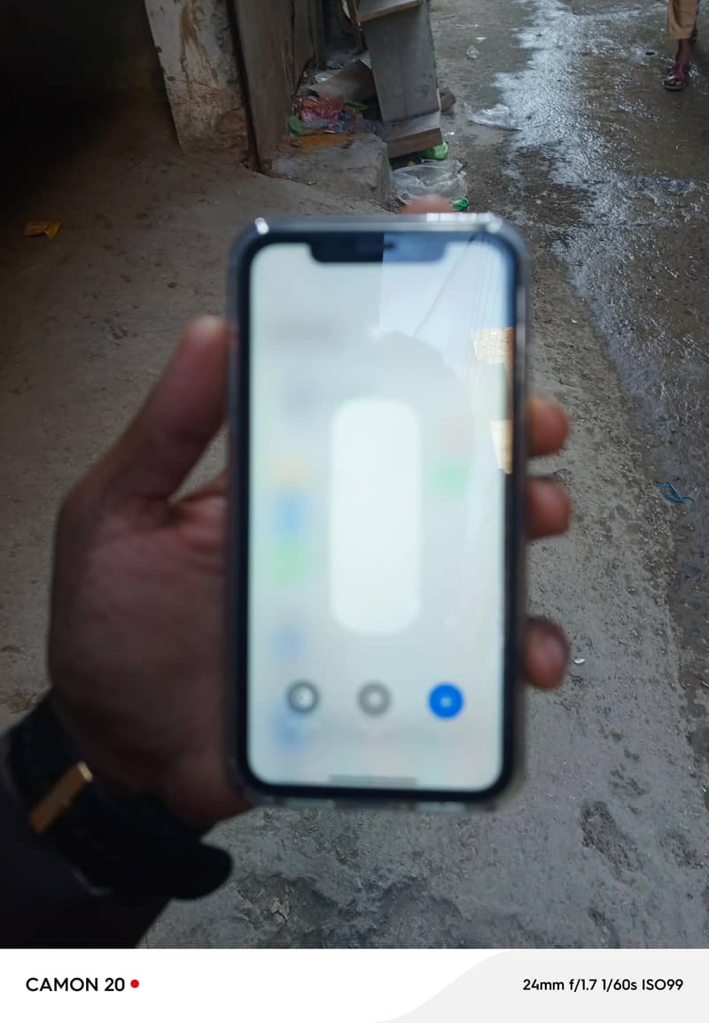 Apple iPhone XR 2