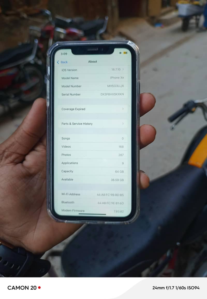 Apple iPhone XR 4