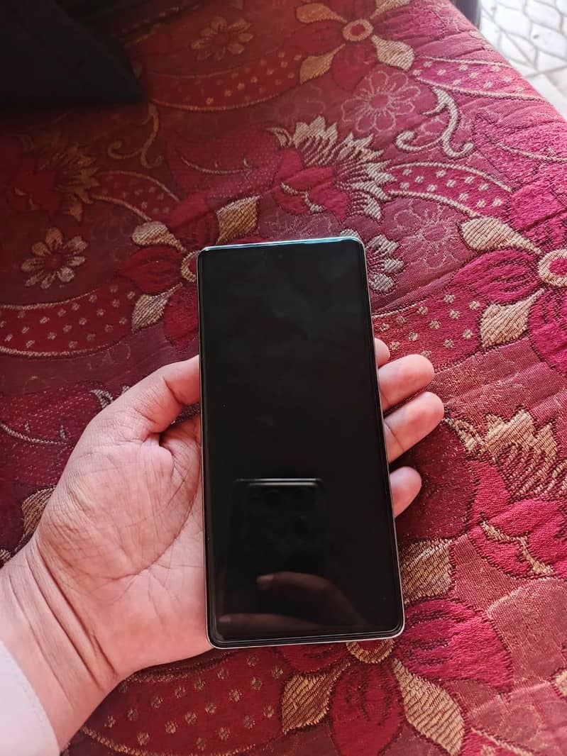 Tecno CAMON 30 2