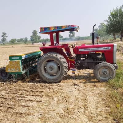 Massey Ferguson 240 & Zero drill machine(03458034650)