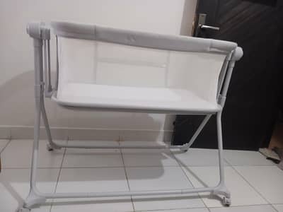 baby cot auto swing with music