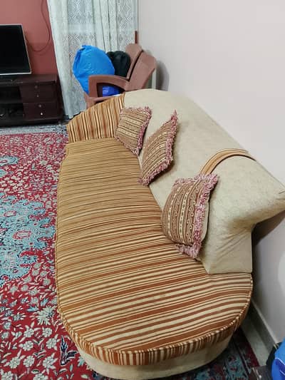 7- seater used sofa set