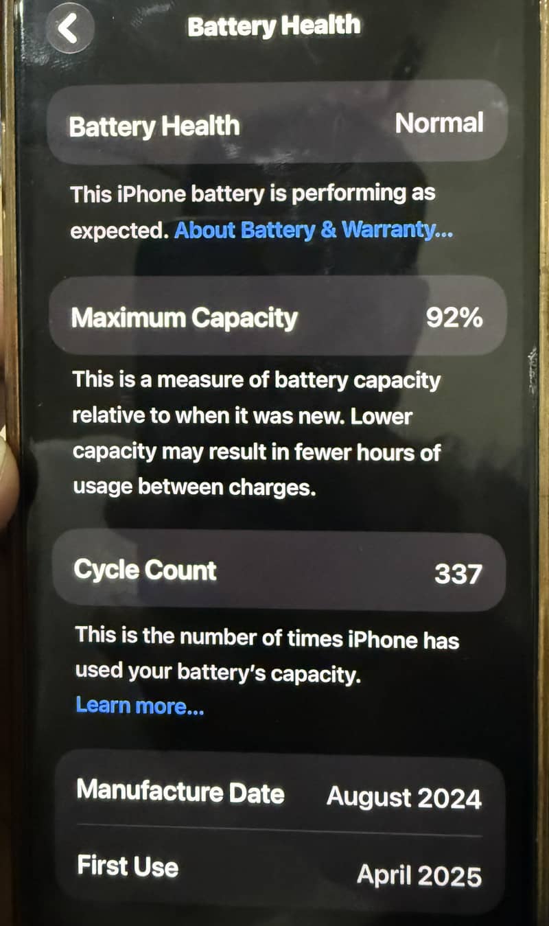 Apple iPhone 16 Pro Max 6