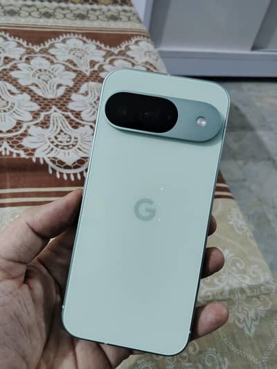 Google Pixel 9
