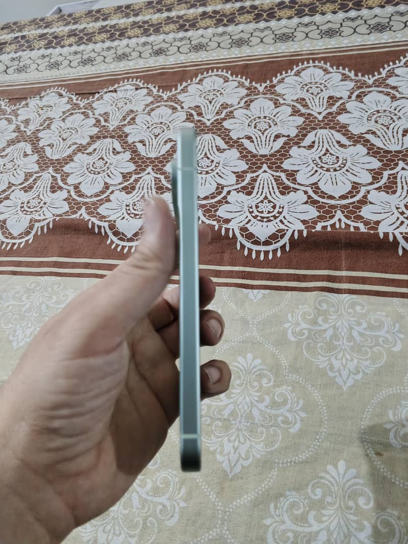Google Pixel 9 3