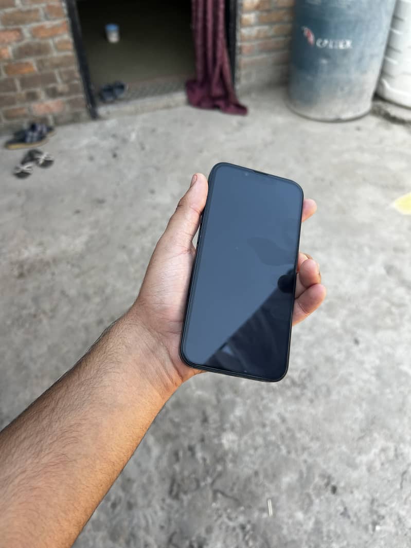 Apple iPhone 14 1