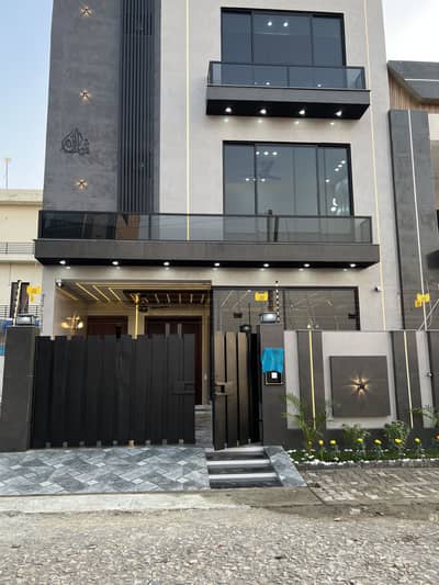 5 marla beautiful house for sale in central park housing society lahore