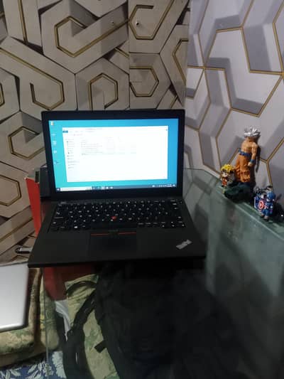 Lenovo i5 7th