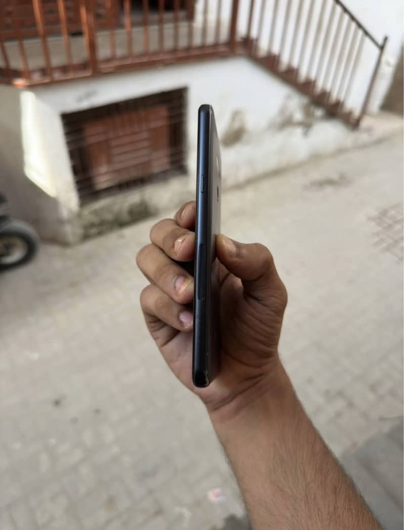LG G8 ThinQ 2