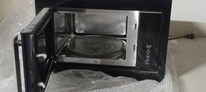 Xpert microwave oven and grill