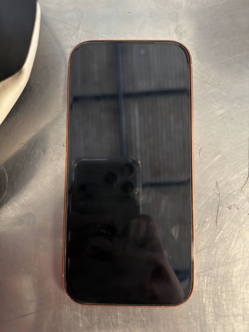 Apple iPhone 17 Pro 2