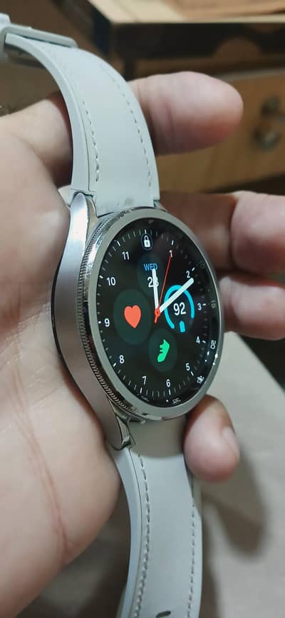 Samsung galaxy smart watch 6 classic 47 mm