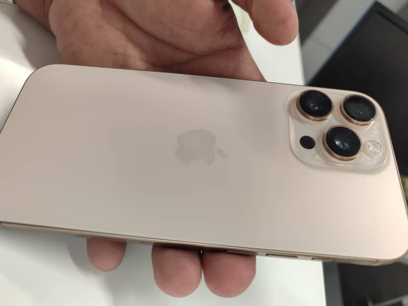 Iphone 16 Pro Max 0