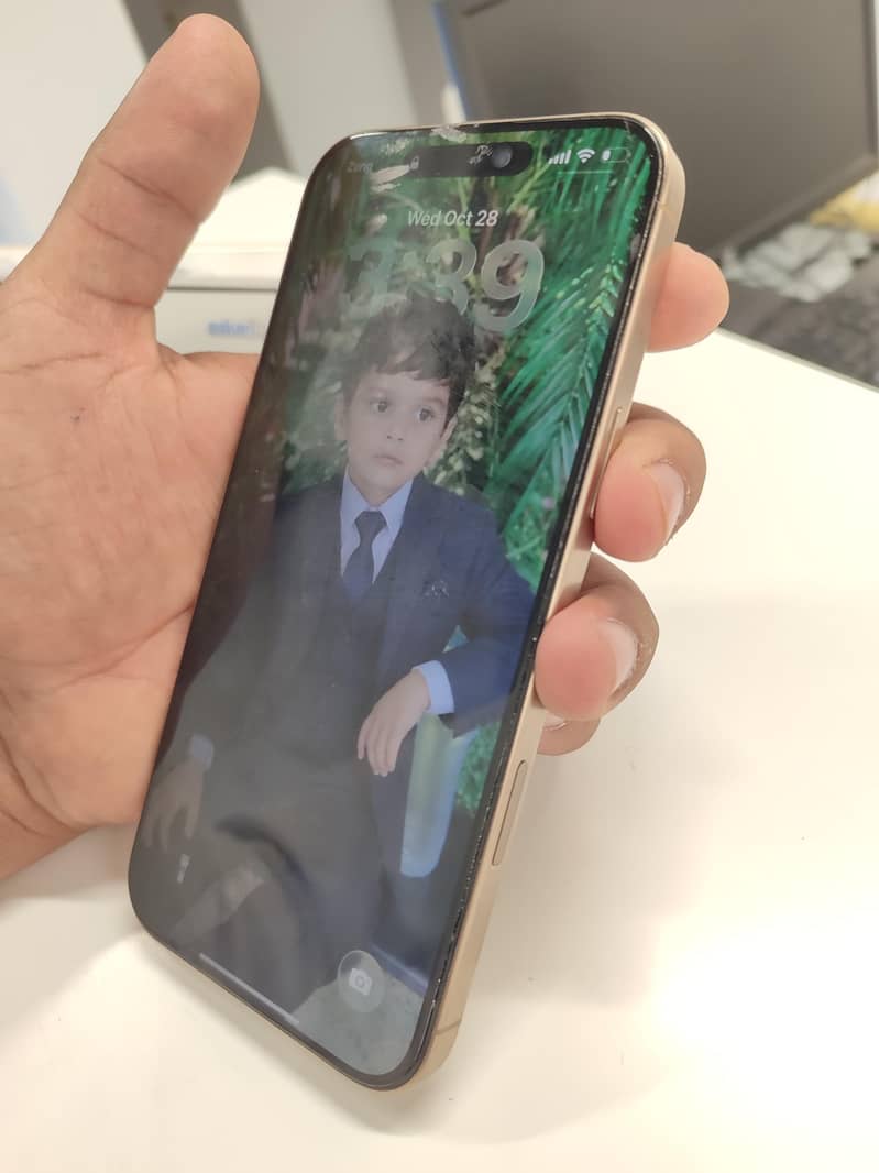 Iphone 16 Pro Max 1